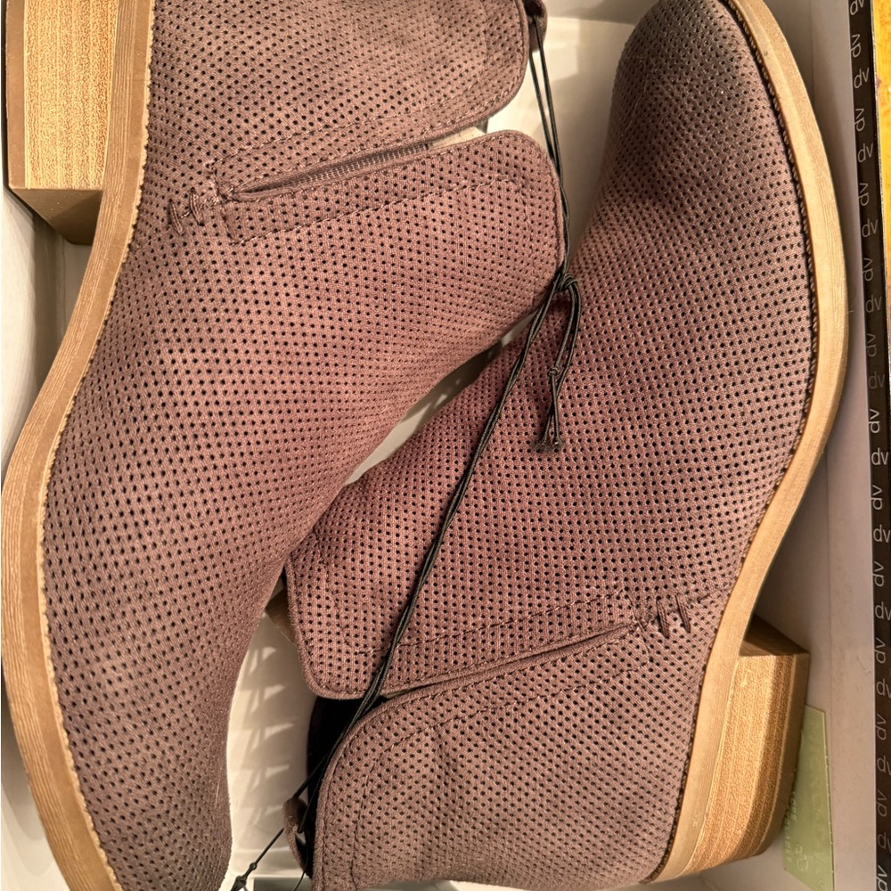 Dolce Vita Grey Perforated Ankle Boots 9